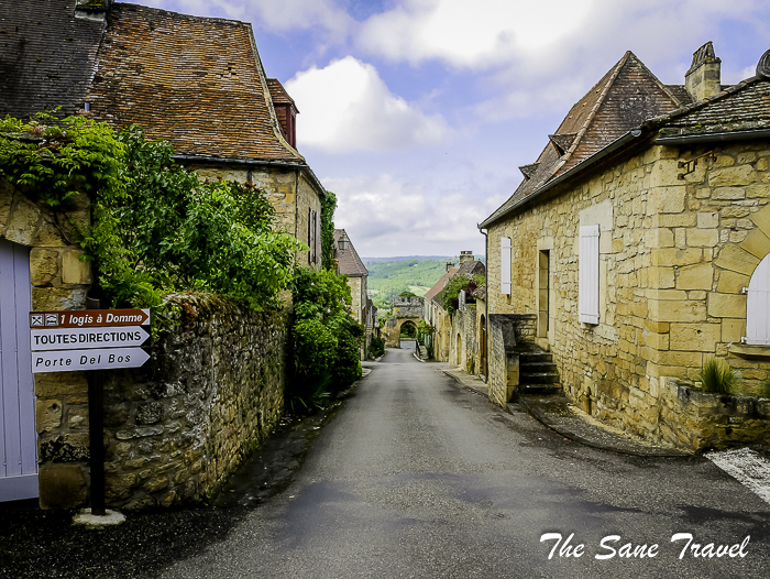 62Domme village thesanetravel.com 1710630