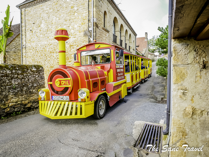 66Domme village thesanetravel.com 1710653