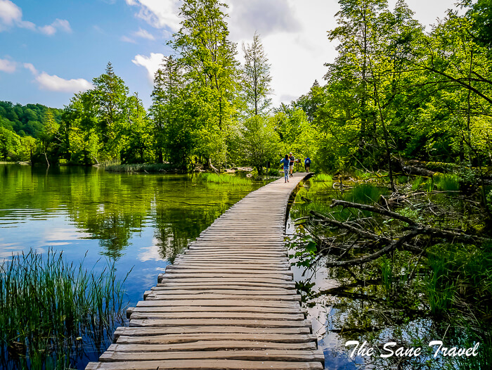 22 plitvice lakes thesanetravel.com Croatia (274)