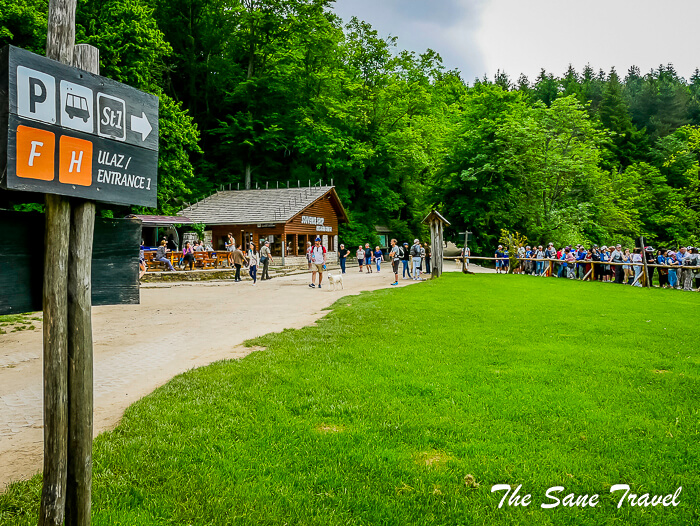 41 plitvice lakes thesanetravel.com Croatia (365)