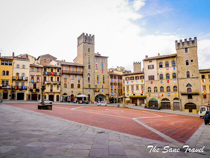 30arezzo piazza grande thesanetravel.com 1460349