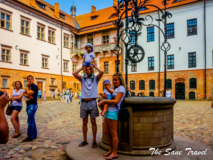 50 mir belarus www.thesanetravel.com 1260765