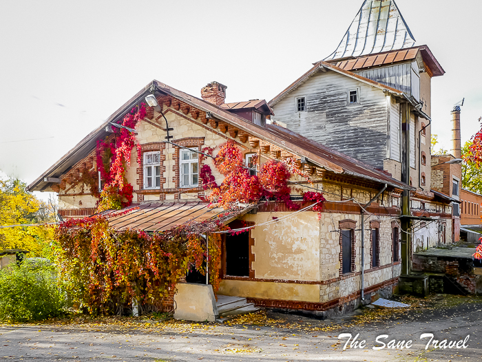 41cesis latvia autumn thesanetravel.com 1340437