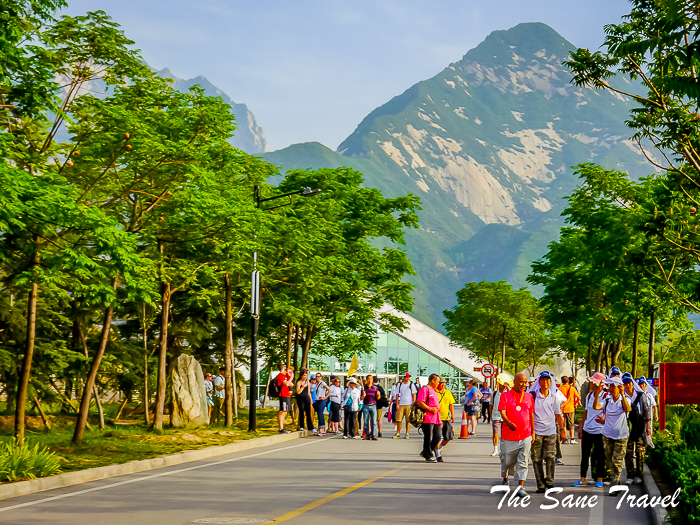 10 hua shan thesanetravel.com 