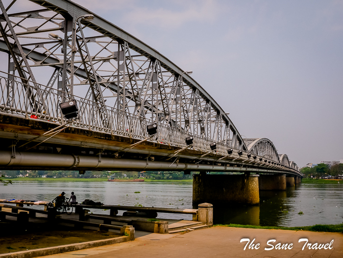 2 hue vietnam www.thesanetravel.com 1030839