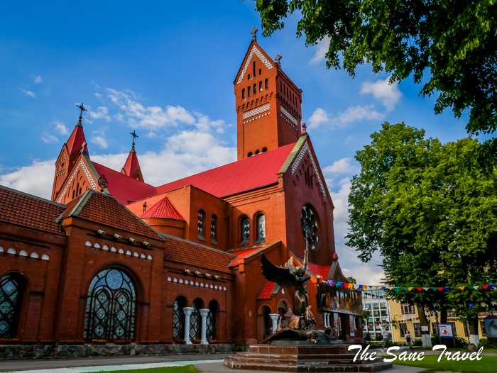minsk red church www.thesanetravel.com 11