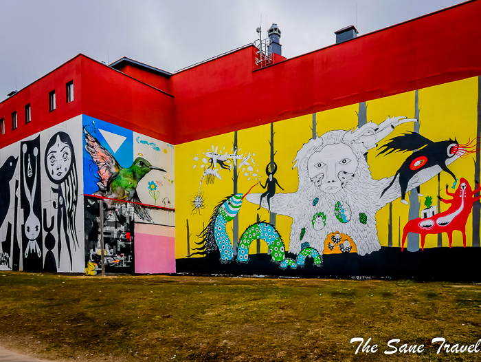 26 minsk street art belarus www.thesanetravel.com 1200477