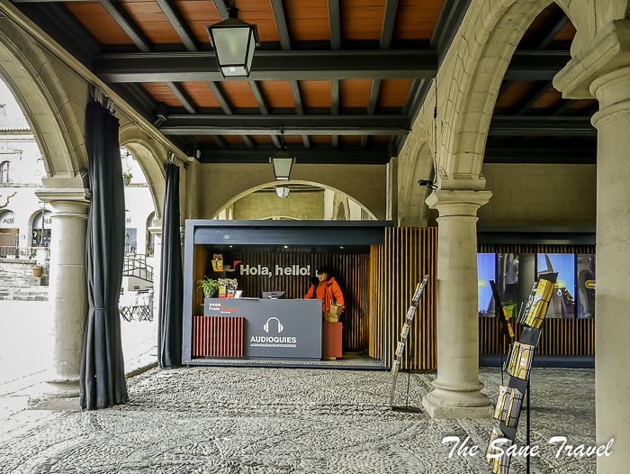 12 poble espanyol audioguide barcelona thesanetravel.com 1650126