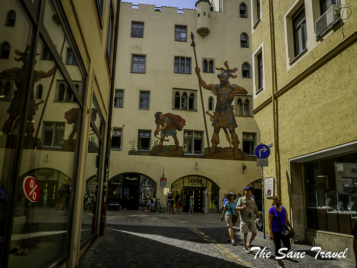 17regensburg goliath house thesanetravel.com 1520109