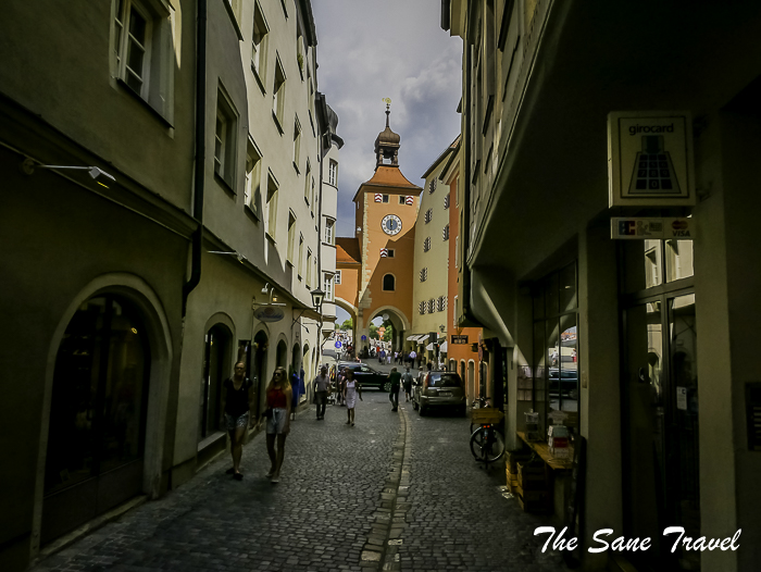 20regensburg stone bridge thesanetravel.com 1520110