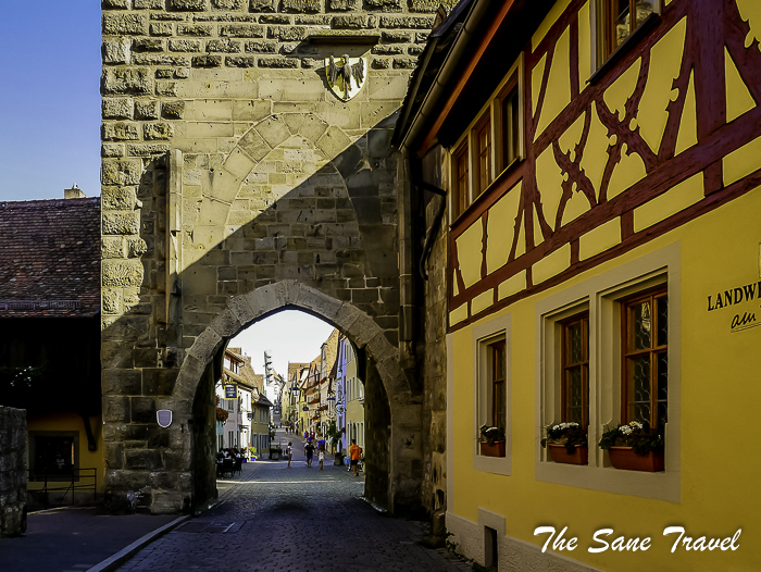 20 Rothenburg ob der tauber thesanetravel.com 1530251