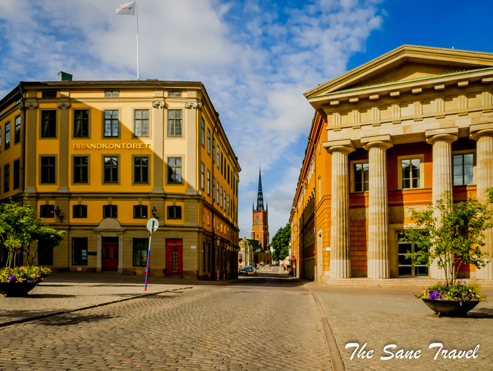 stockholm royal palace www.thesanetravel.com 19