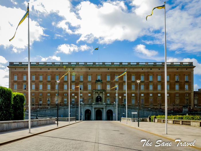 stockholm royal palace www.thesanetravel.com 21