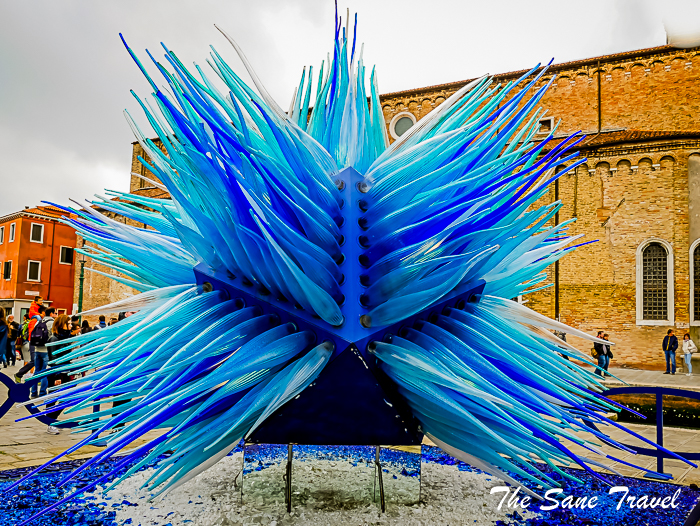 24 glass installation murano www.thesanetravel.com 1250654