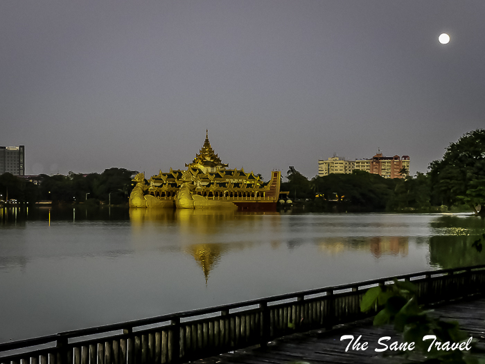 80karaweik palace yangon thesanetravel.com 1590766