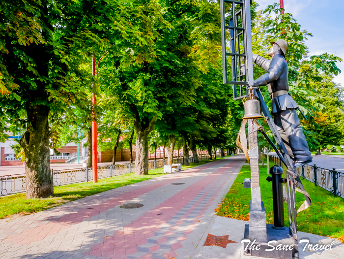lanterns brest belarus www.thesanetravel.com 1120631