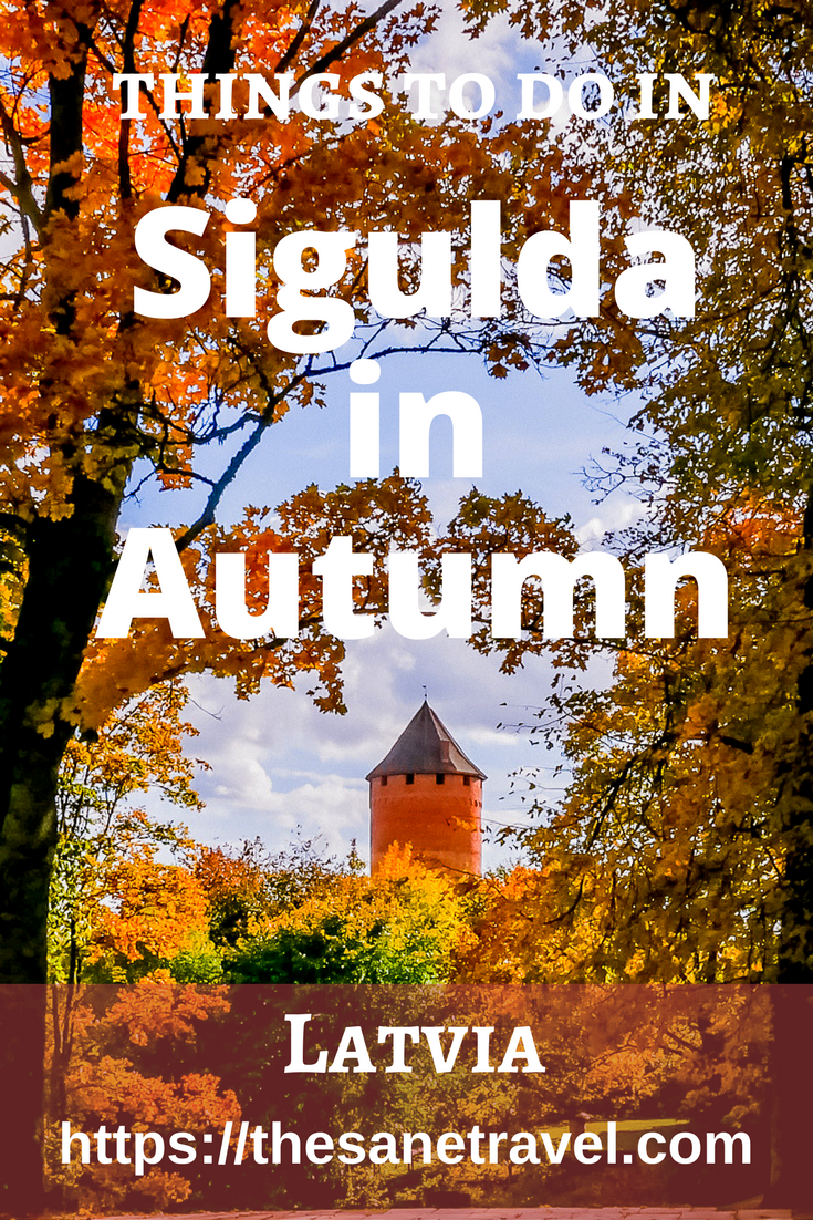 Autumn colors in Latvia are awesome. Have you been? Check 9 things to do in Sigulda in Autumn. #travel #autumntravel #Europetravel #travelphotography #visitLatvia