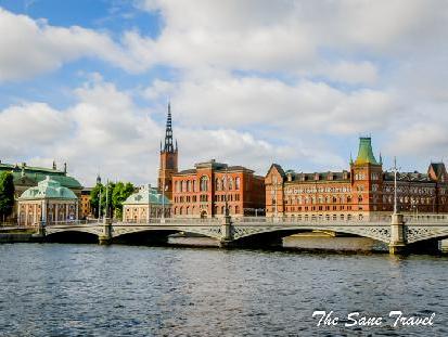 Royal Morning Walk in Stockholm