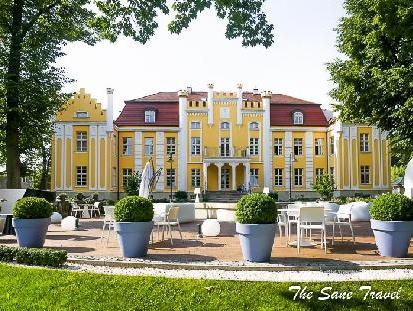 Quadrille a luxury hotel review, Gdynia 