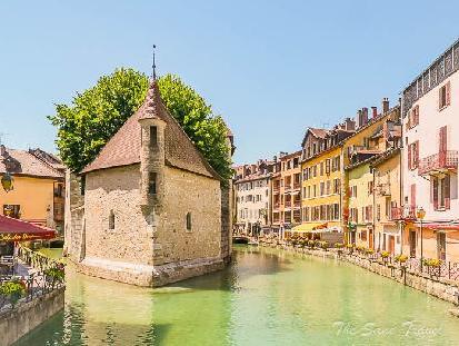 Exploring Annecy and beyond in two days