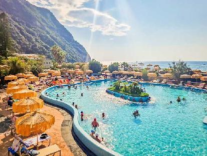 10 must-visit Thermal Spas around the world